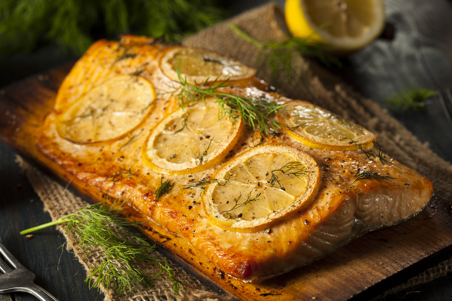 🎭 Signature Brined Salmon Side (Serves 6–7) 🐟