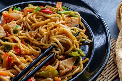 Chicken Lo Mein (1) (1)